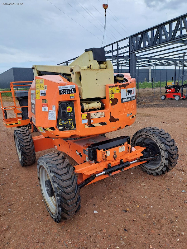 Picture of a JLG 340AJ