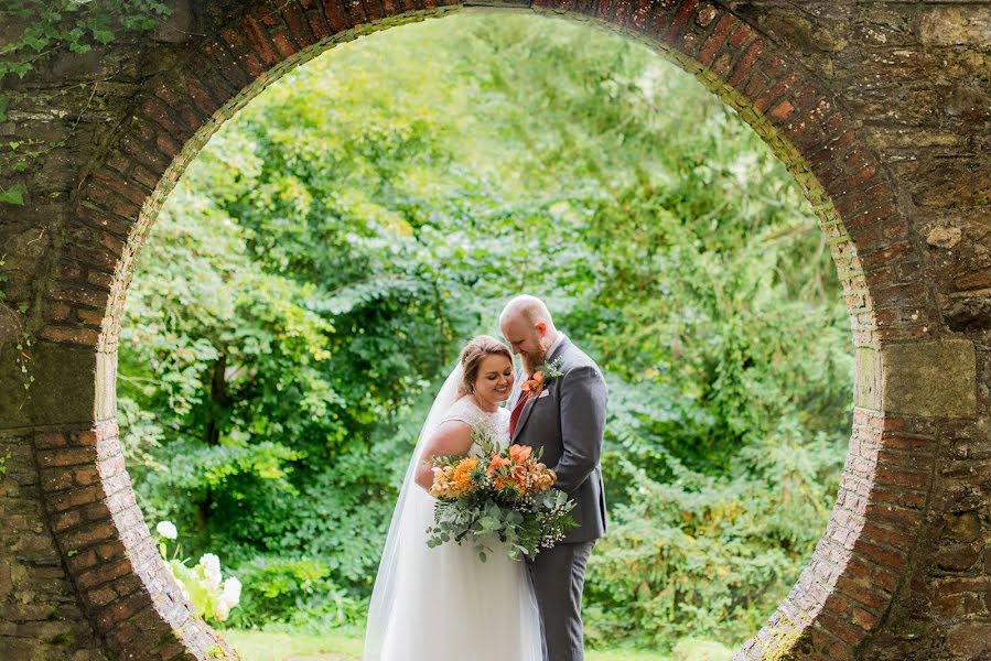 Wedding photographer Mark Barton (markbarton). Photo of 1 July 2019