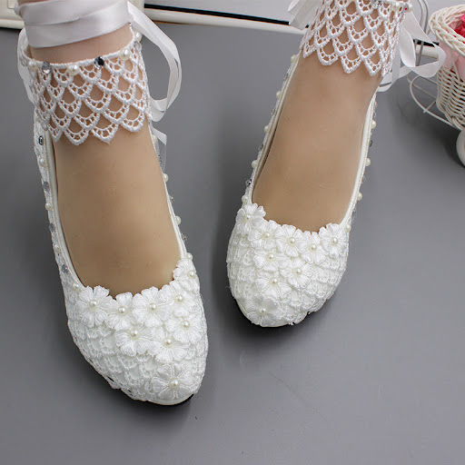 Title 2, Lace-up white wedding dress plus size with high...
