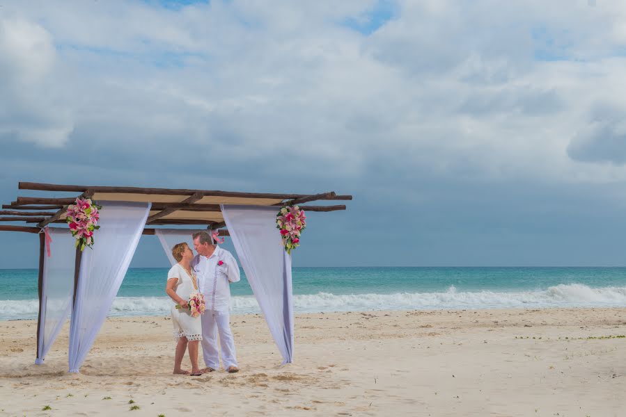 Fotógrafo de bodas Javier Reséndiz (javresfdz). Foto del 14 de febrero 2020