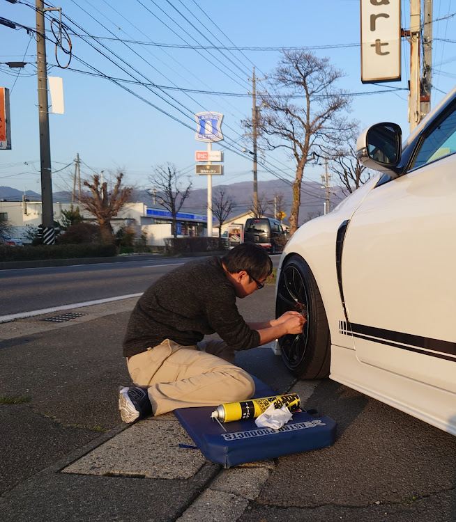 マークXのドライブ・フルオイル交換・走行会前準備・フォロワーさんとコラボ・さりげないオシャレ♪に関するカスタム事例の投稿画像6枚目