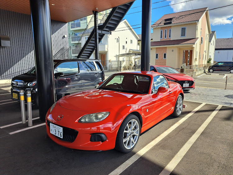 ロードスターのいつもいいね＆コメントありがとうございます🥰・どnormal・#ロードスターNCEC・生きてるウチに楽しく遊ぼう🙌・フォロワーさまに感謝です😌✨に関するカスタム事例の投稿画像1枚目