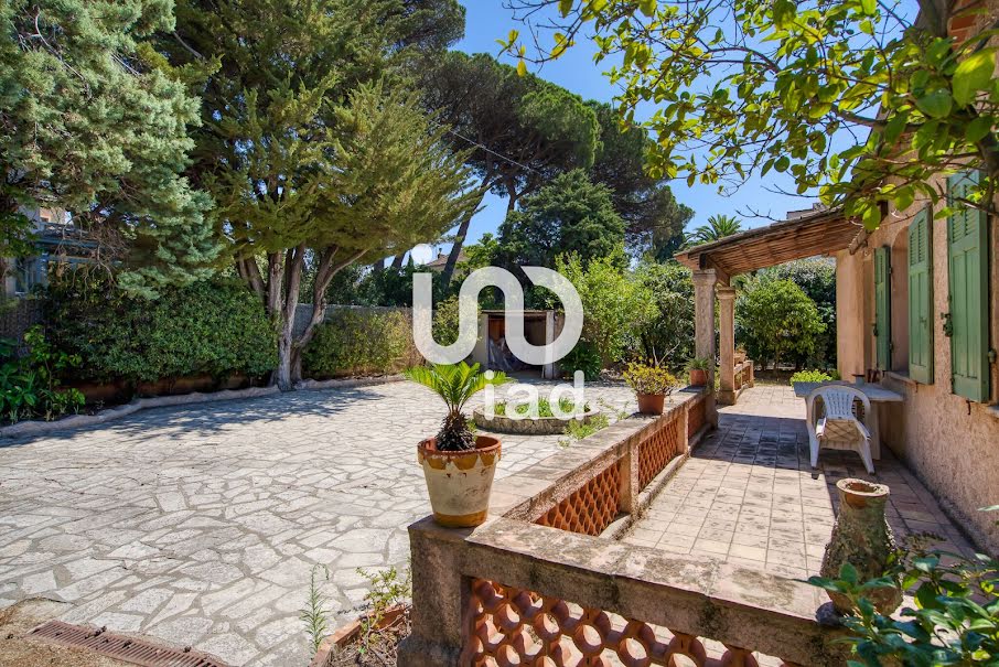 Vente maison 7 pièces 129 m² à Saint-Tropez (83990), 2 525 000 €