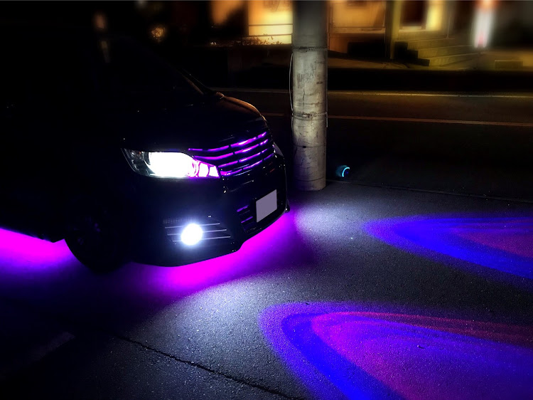 ステップワゴンのDIY・LED自作・LED・内装紹介に関するカスタム事例の投稿画像2枚目