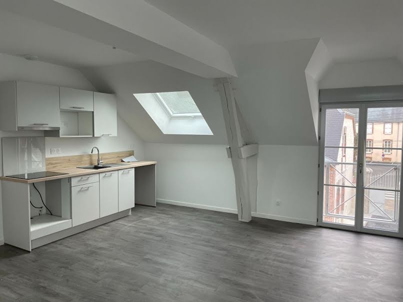 Location  appartement 2 pièces 44 m² à Janville-en-Beauce (28310), 583 €