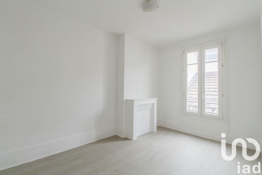 Vente appartement 2 pièces 32 m² à Pantin (93500), 154 000 €