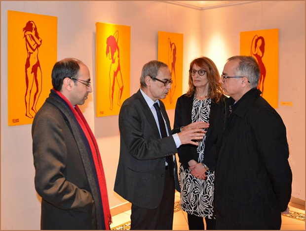 C:\Users\pc\Downloads\FEMME-VIBRATIONS D'ELISABETH BOUILLOT. EXPOSITON A LA FONDATION MAISON DU MAROC.  AVEC CHAKIB BENMOUSSA, AMBASSADEUR DU MAROC ET MUSTAPHA SAHA. (2).png