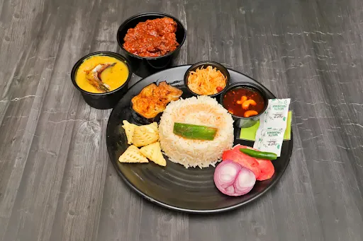 Delux Bengalli Style Mutton Thali