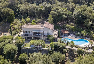 Maison avec piscine et terrasse 19