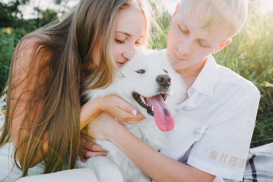 Wedding photographer Irina Seliverstova (waterlillly). Photo of 5 August 2015