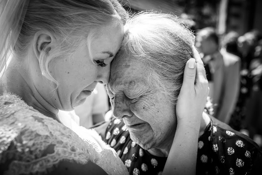 Wedding photographer Konrad Olesch (konradolesch). Photo of 6 August 2017