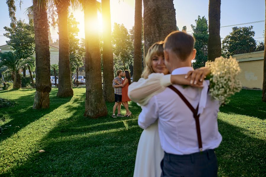 Fotógrafo de casamento Olga Shadrina (akinelka). Foto de 4 de outubro 2022