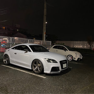 TT RS クーペ A5