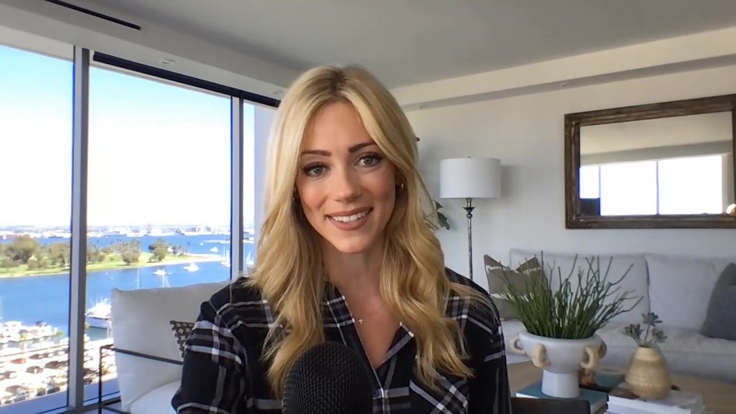 Watch Getting Schooled With Abby Hornacek live