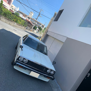 スカイライン C210