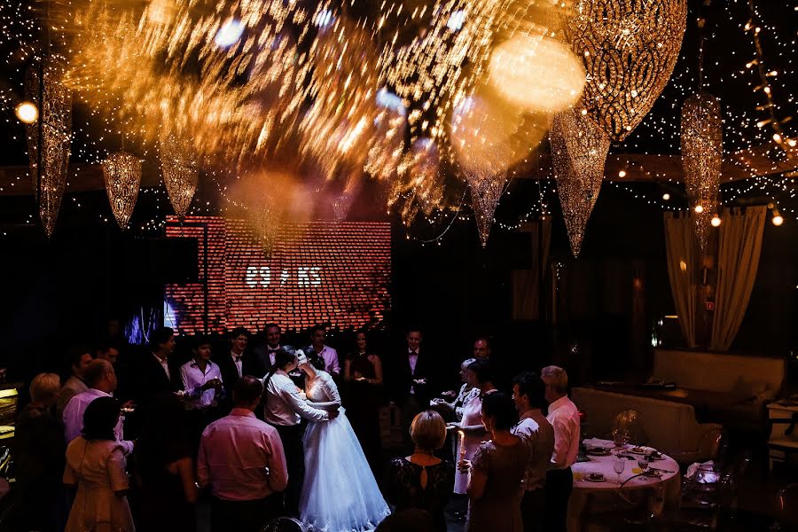 Nhiếp ảnh gia ảnh cưới Denis Isaev (styleweddphoto). Ảnh của 16 tháng 12 2016