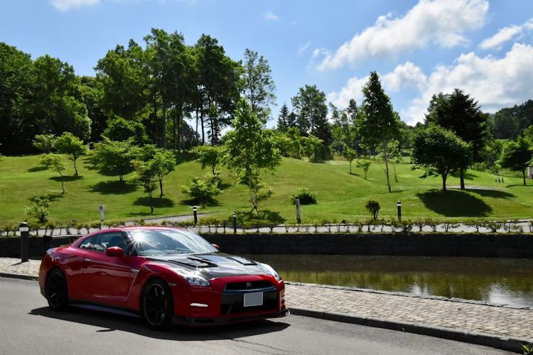 NISSAN GT-Rの京極町ふきだし公園・丘の上のレストランPomme・羊蹄山・夏っぽい・緑を求めてに関するカスタム事例の投稿画像23枚目