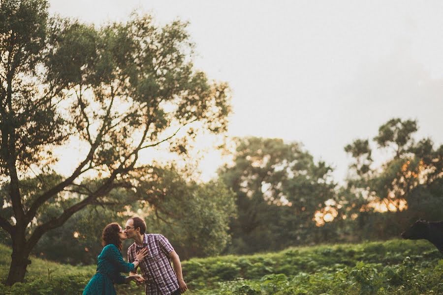 Fotógrafo de casamento Dima Sikorski (sikorsky). Foto de 13 de março 2015