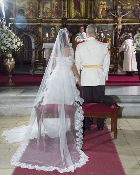 Fotografo di matrimoni Rafael Becerra (rafaelbecerra). Foto del 29 gennaio 2016