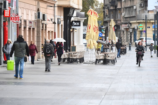 Pre podne u Srbiji sunčano vreme, popodne oblačno i suvo