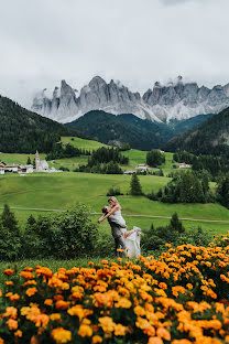 Fotografo di matrimoni Adrian Bubicz (bubiczlbn). Foto del 11 aprile