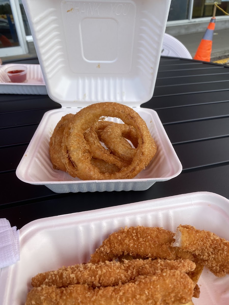 Gluten-Free Onion Rings at Schooner Fish & Chips