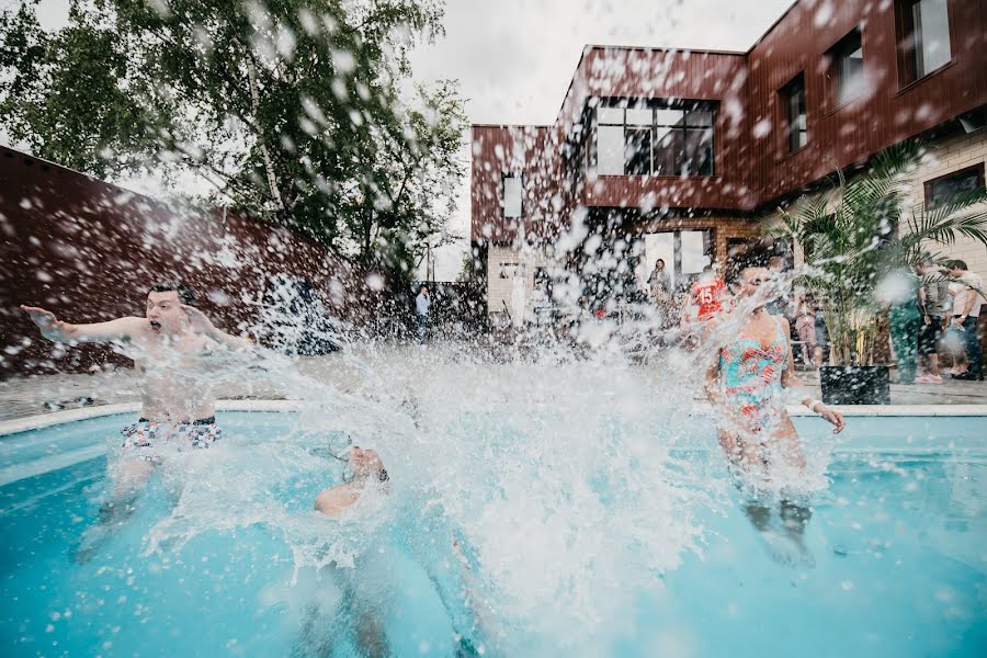 Fotógrafo de casamento Aleksandr Kuznecov (kuznetsoff). Foto de 15 de agosto 2019