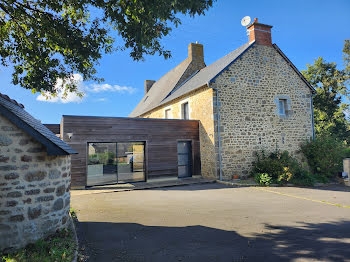 maison à Saint-Sauveur-des-Landes (35)