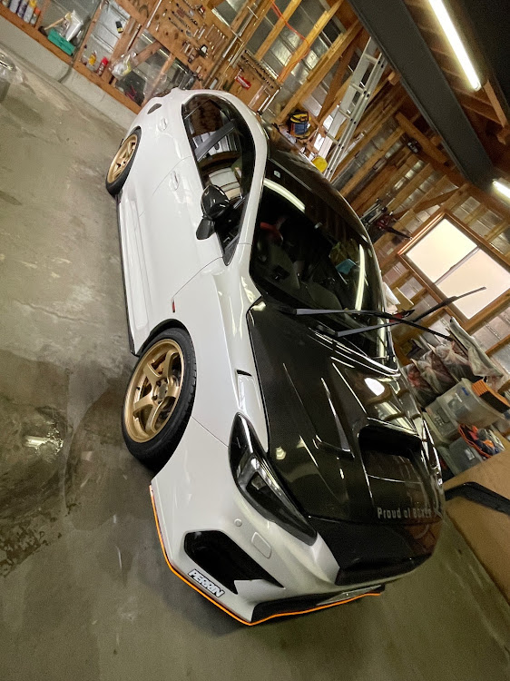 WRX S4の今年最後の洗車・冬場の洗車の秘密兵器に関するカスタム事例の投稿画像1枚目