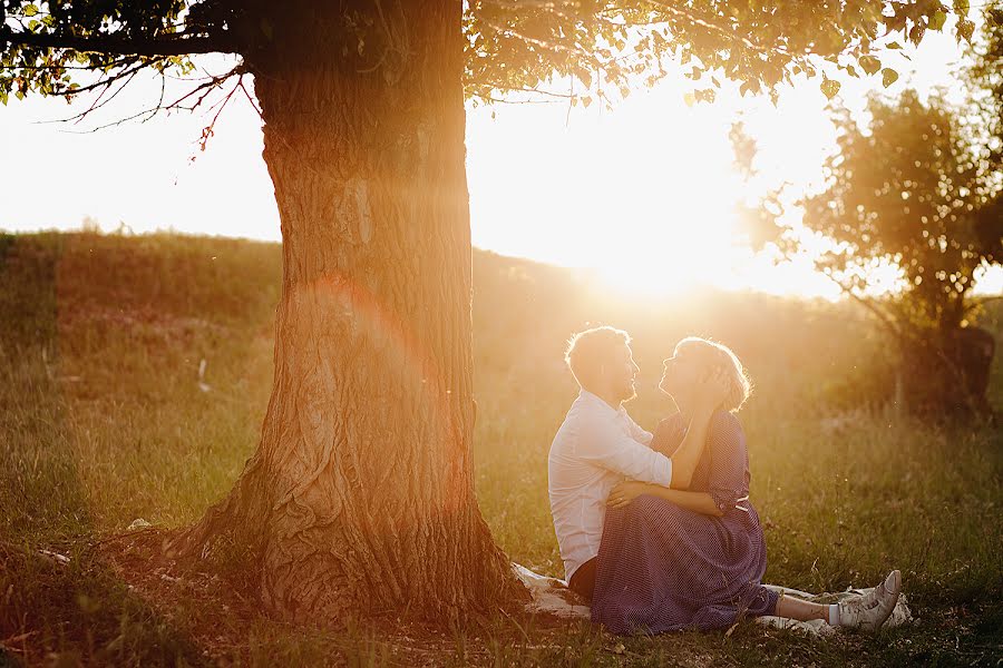 Wedding photographer Olya Dolganova (dolkasun). Photo of 28 June 2016