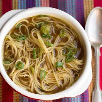Quick & Easy Chinese Noodle Soup - Erren's Kitchen