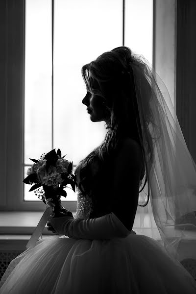Fotógrafo de casamento Tatyana Isaeva-Kashtanova (tiska22). Foto de 3 de fevereiro 2017