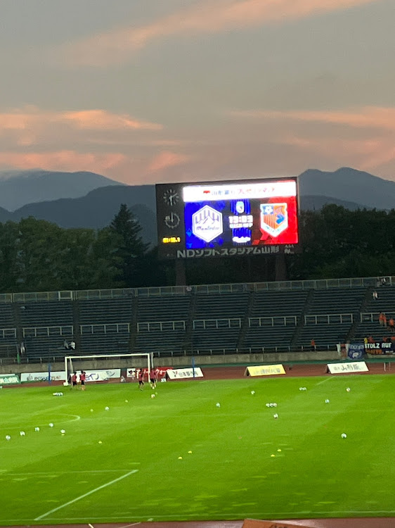 TAKAさんが投稿したモンテディオ山形・選手専用バス・大宮アルディージャ・サッカー観戦⚽に関するカスタム事例の投稿画像2枚目
