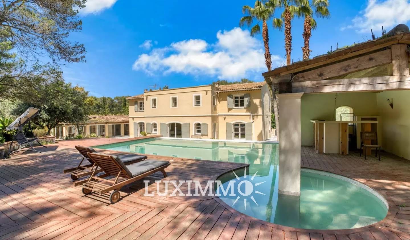 Villa with pool Mougins