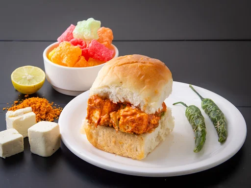 Peri Peri Paneer Pav