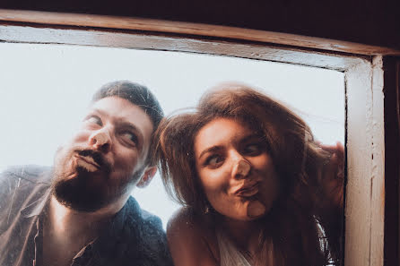 Wedding photographer Aleksandr Tikhomirov (alextixomirov). Photo of 1 June 2019