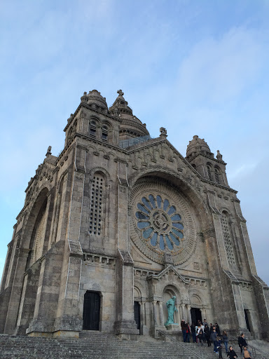 Templo de Santa Luzia, fachada Este e Sul