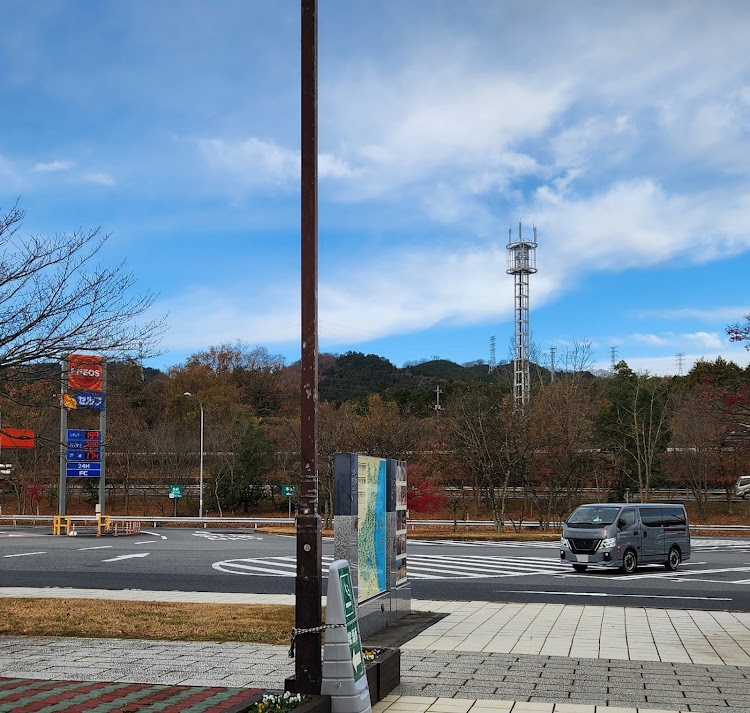 NV350キャラバンのキャラバンNV350・ガソリン価格高騰・年末モード・高速道路に関するカスタム事例の投稿画像2枚目