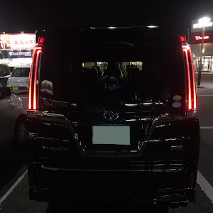 エスクァイア ZWR80G
