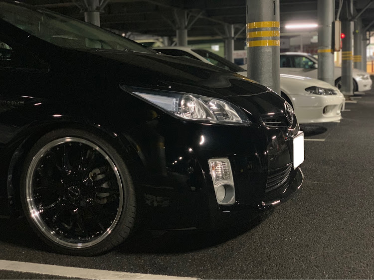 プリウスのzvw30・30プリウス・プリウス・エムズガレージに関するカスタム事例の投稿画像1枚目