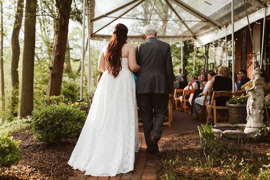 Fotógrafo de casamento Lydia Joy (lydiajoyphoto). Foto de 30 de dezembro 2019