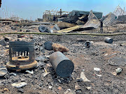 Residents of Cemetery View in Tshwane have refused to be transported to Mamelodi hall, opting to rebuild their shacks instead.