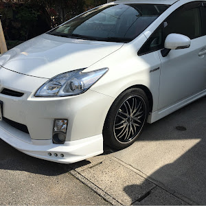 プリウス ZVW30