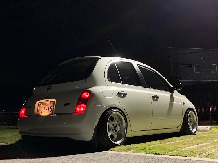 マーチのあなたのテールは？・micra・8J・15インチ・純正加工テールに関するカスタム事例の投稿画像3枚目