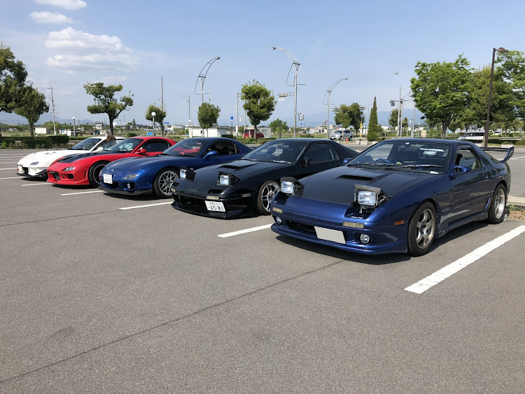 RX-7のRotaryism・悪ノリおじさんグループ・カッコイイFC保存会・カッコイイFD保存会・FCのオシリスト❤️に関するカスタム事例の投稿画像1枚目