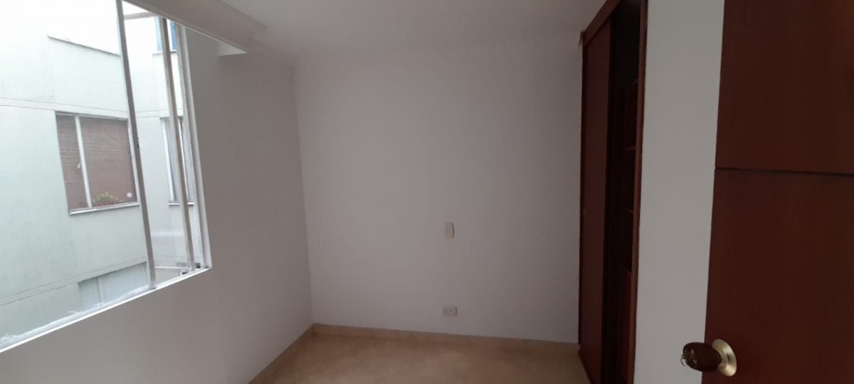 Apartamento En Venta - Villa Alsacia Castilla, Bogota