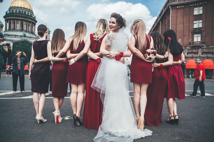 Fotógrafo de casamento Aleksandr Yasinovich (alex911). Foto de 28 de agosto 2016