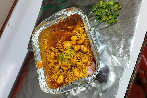 Aloo Tikki Chaat