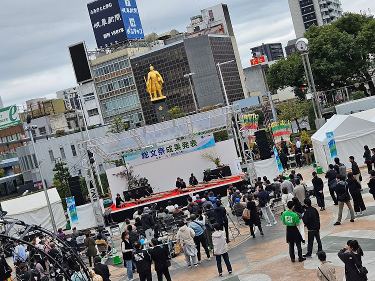 エキシージ Sのイルカ池クラブ・フィギュアいっぱい・納屋がガレージに進化・車検費用お高め😅😅に関するカスタム事例の投稿画像4枚目