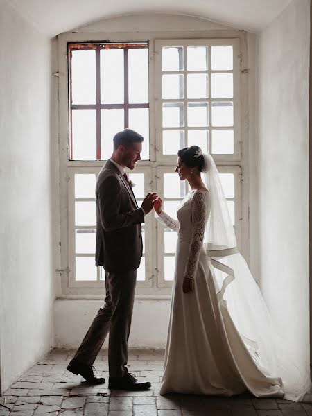 Fotógrafo de casamento Vitaliy Shmuray (witalij). Foto de 21 de dezembro 2021